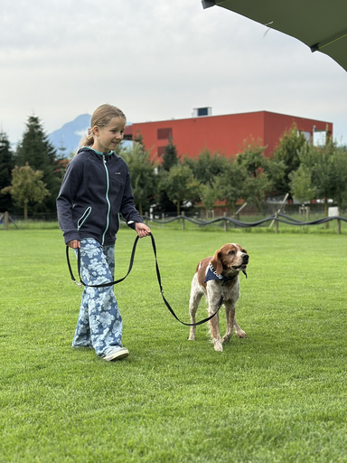 Kind und Hund 2