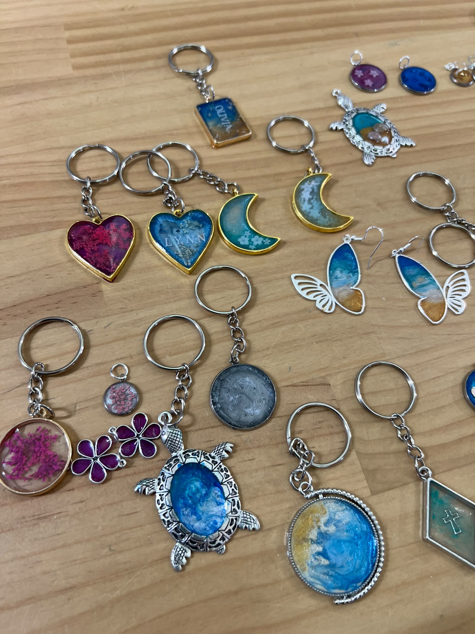 Schmuck aus UV Epoxitharz