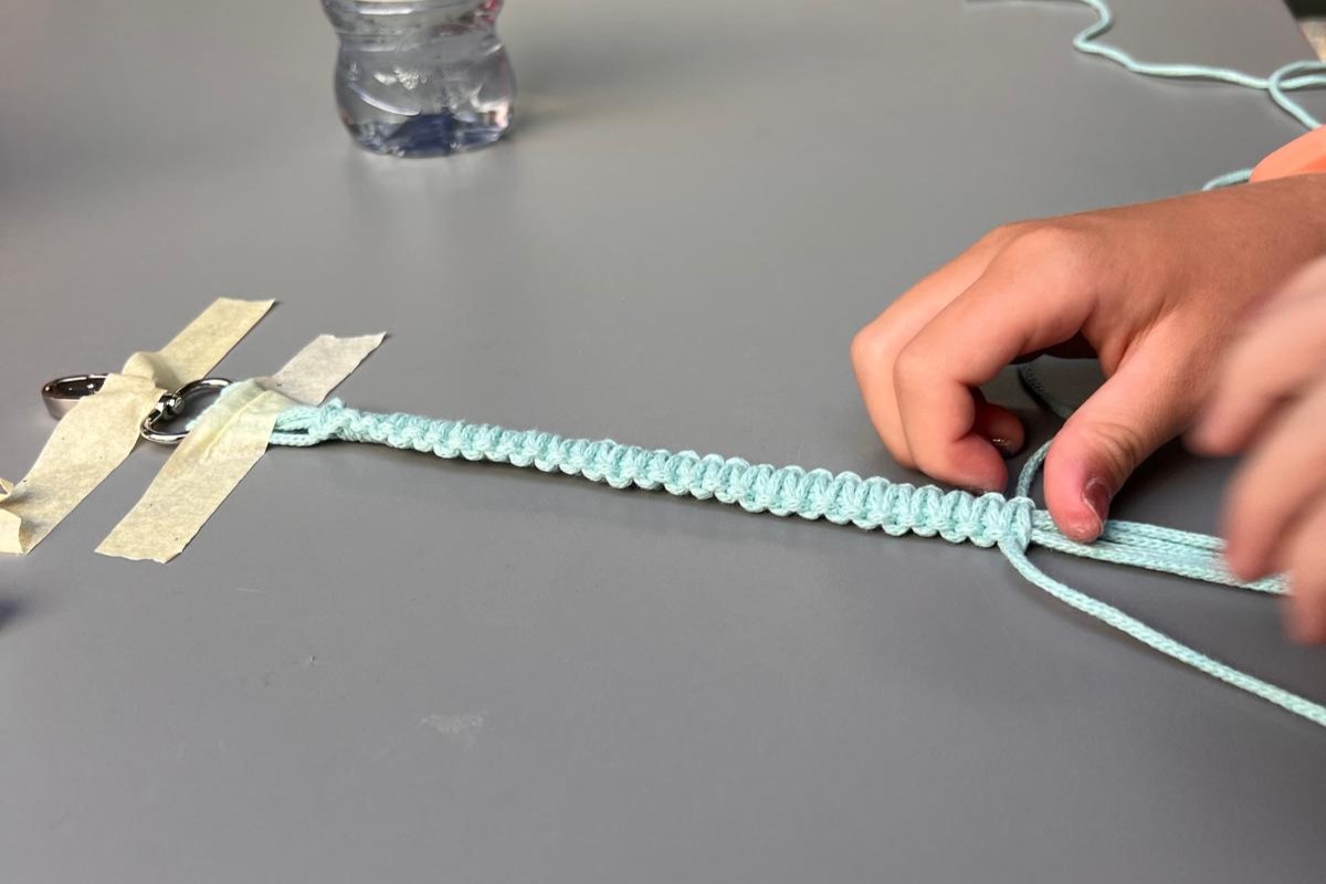 Makramee Schlüsselband