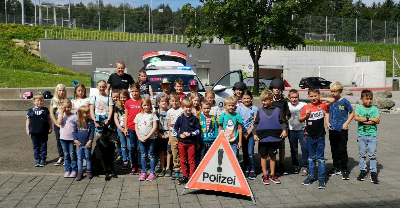 Polizei, dein Freund und Helfer